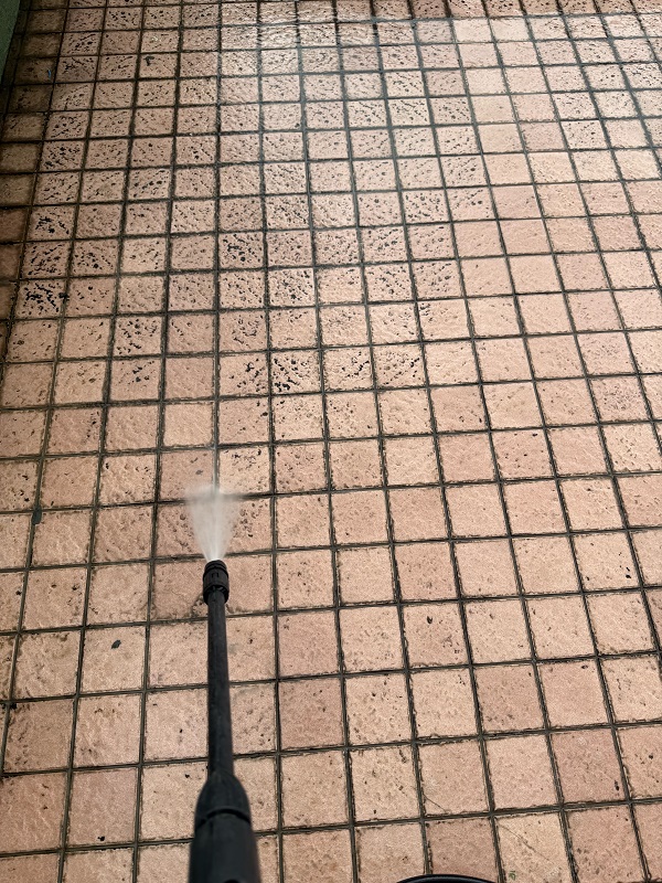 新北市永和區社區中庭地板清洗
