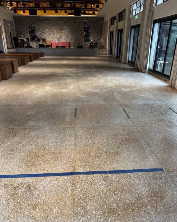 萬里區大樓地板洗地打腊