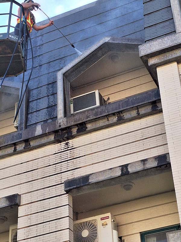 宜蘭市社區外牆高壓沖洗