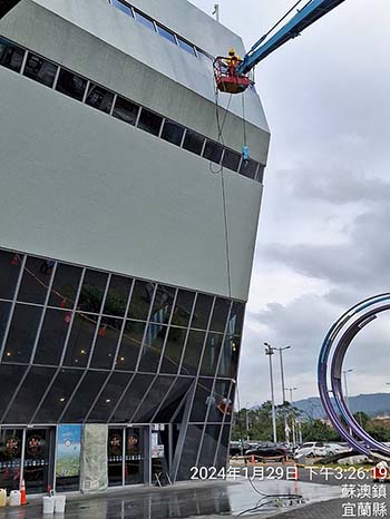 宜蘭蘇澳鎮外牆清洗