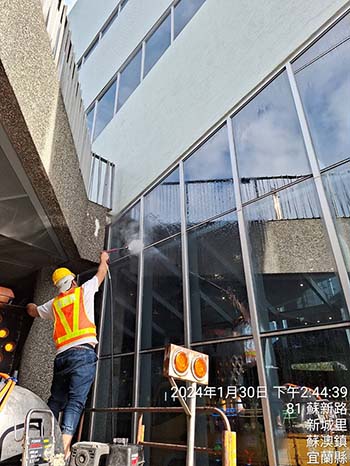 宜蘭蘇澳鎮外牆清洗